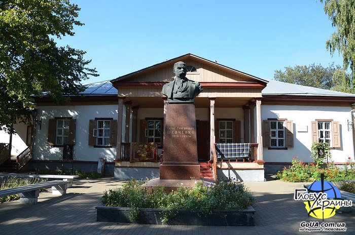 памятник шевченко переяслав